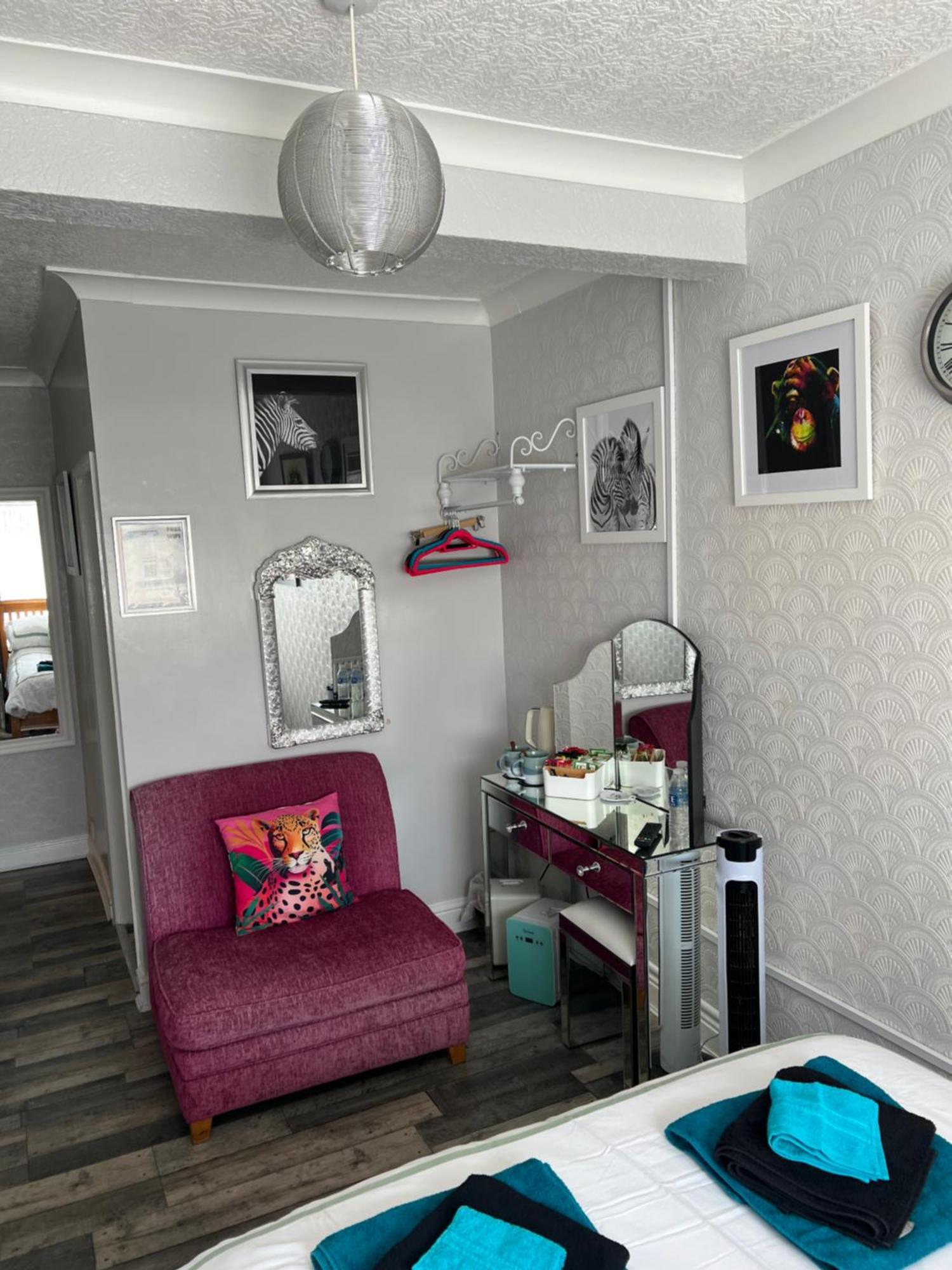 The Southwold Guest House Skegness Bagian luar foto